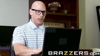 Joslyn James szereti a hatalmas pélót