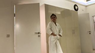 Orosz tini pici hölgyemény análba kefélbe