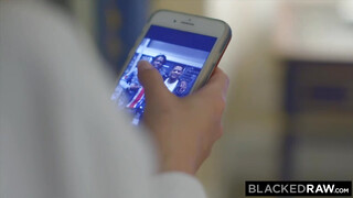 BlackedRaw - Sydney Cole és a csoki farok