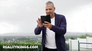 Reality Kings - Cherry Kiss popsija alaposan megkefélve