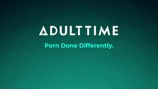 ADULT TIME - kopasz barna nőci kinyalja a csaját