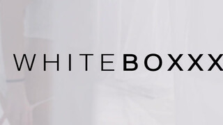 WhiteBoxxx - Oxana Chic a gyönyörű ukrán spiné