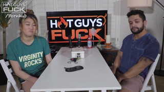 Hot guys fuck - a japán spiné nagyon örül a hatalmas fasznak