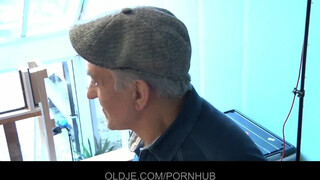 Oldje - Dupla idős pénisz a fiatal csajnak