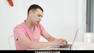 Szomszéd bige imád lovagolni - TeamSkeet