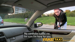 FakeTaxi - Fiatal spiné este megkúrva