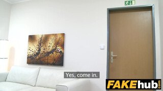 Fake Agent - ártatlan néger kiscsaj és a fallosz esete