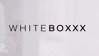 WhiteBoxxx - kettő ultra gyönyörű leszbikus kényezteti egymást