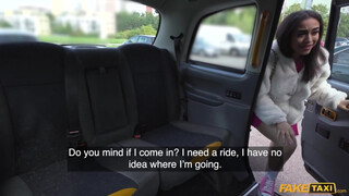 Fake Taxi - Vékony hatalmas didkós brazil hölgyemény