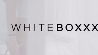 WhiteBoxxx - Ginebra Bellucci a dögös latin bige
