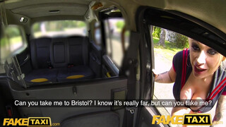 Fake Taxi - Sophie Anderson az óriás tőgyes világos szőke milf