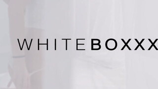 WhiteBoxxx - Tina Blade a kicsike kannás horvát spiné