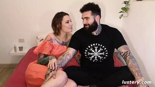 Silvia alázatos cumizása desmond dákóján latina hőn