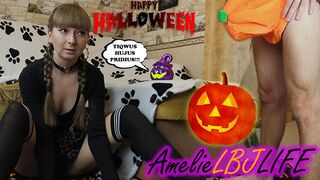 Pici boszorkány megidézi a hatalmas pélót és durván megbasszák, hogy beleélvezzen a puncijába - halloween 2020